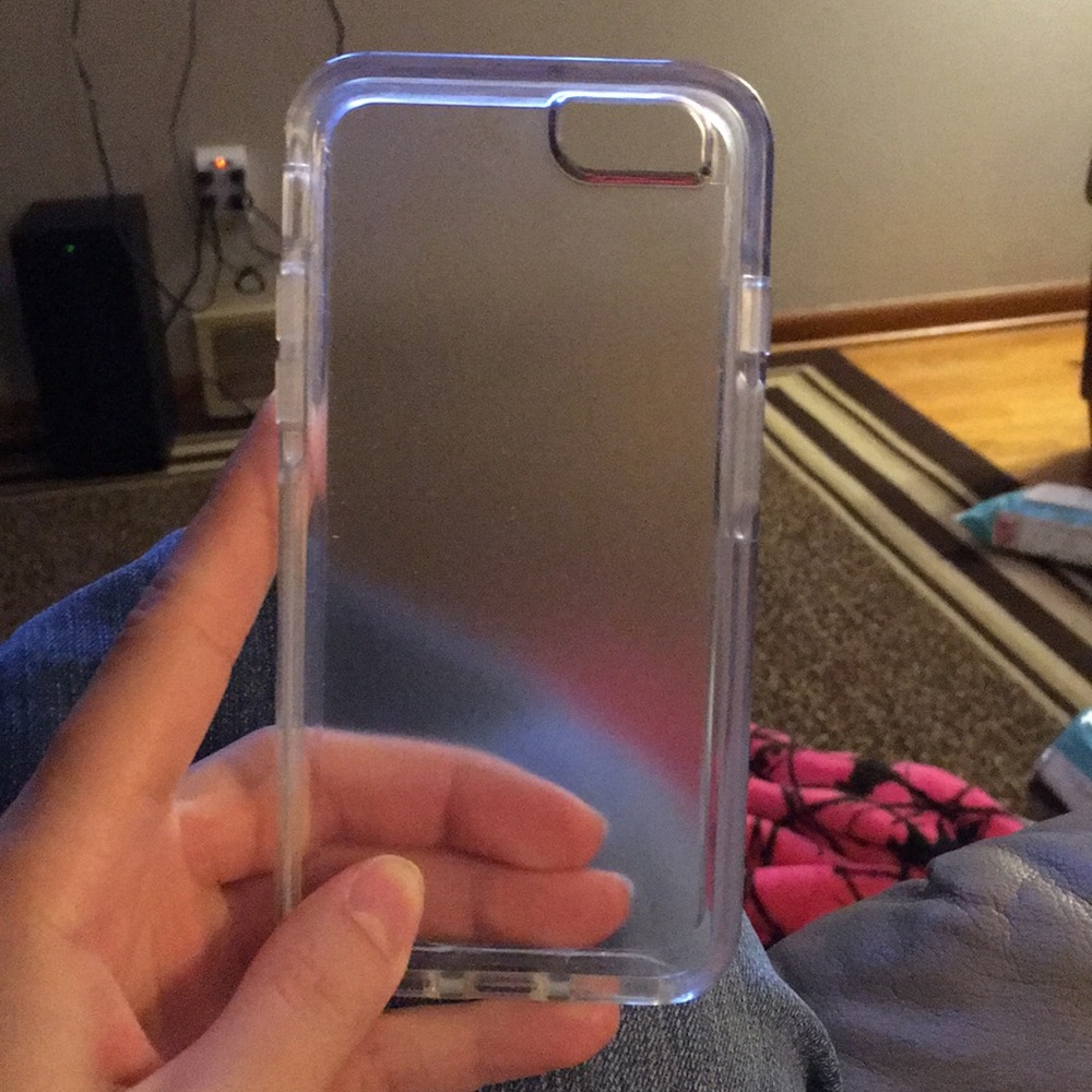 Otterbox symmetry case for iPhone 6s.